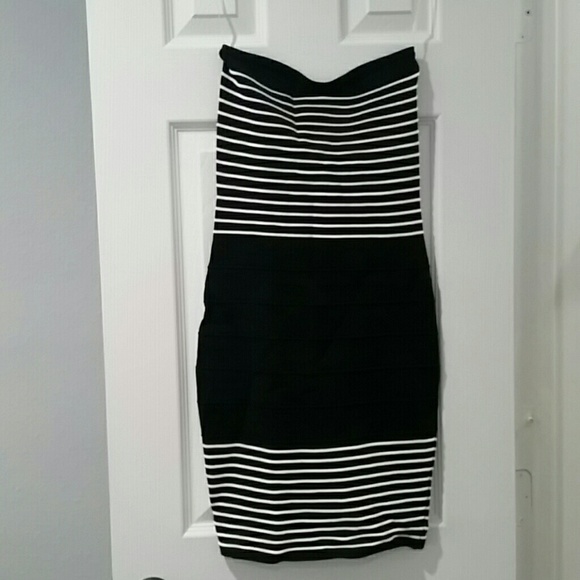 Dress - Picture 1 of 2